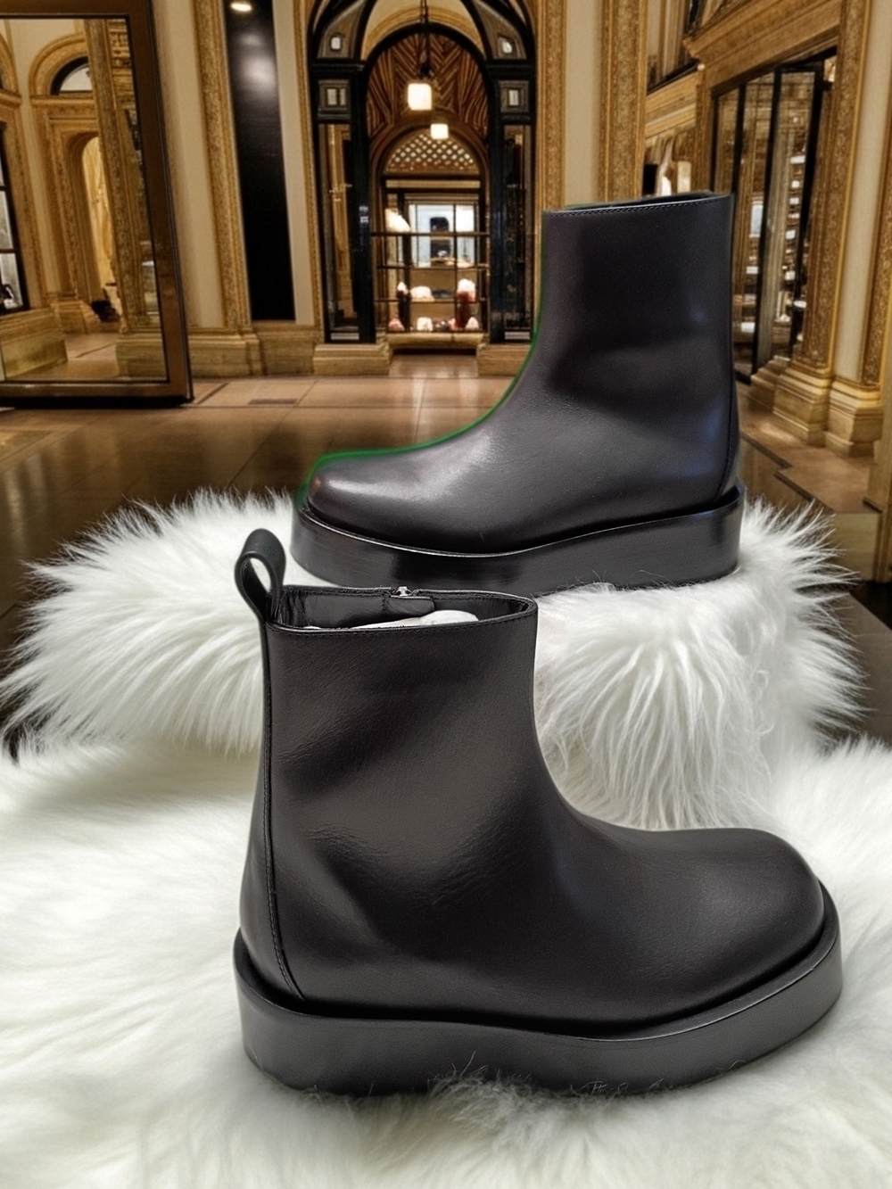 New Bottega Veneta Black Leather Platform Side Zip Ankle Boots EU 38C